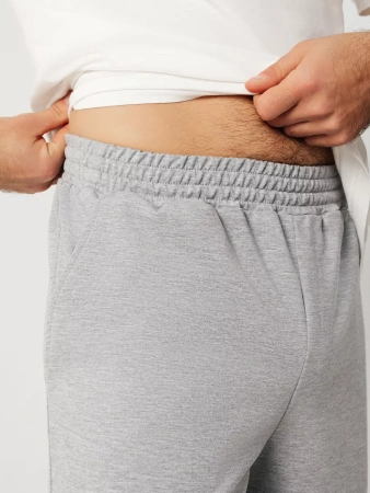 Шорты спортивные широкие с карманами