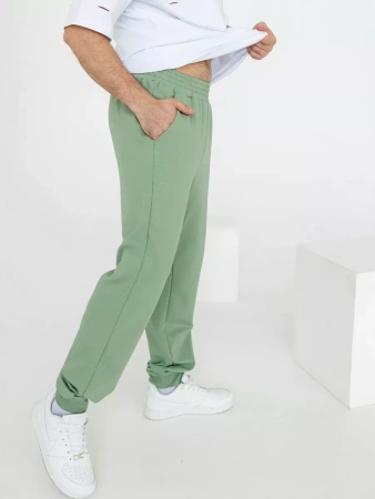 Брюки мужские зеленые трикотажные домашние