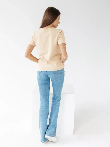 Короткая футболка приталенная одежда хлопок