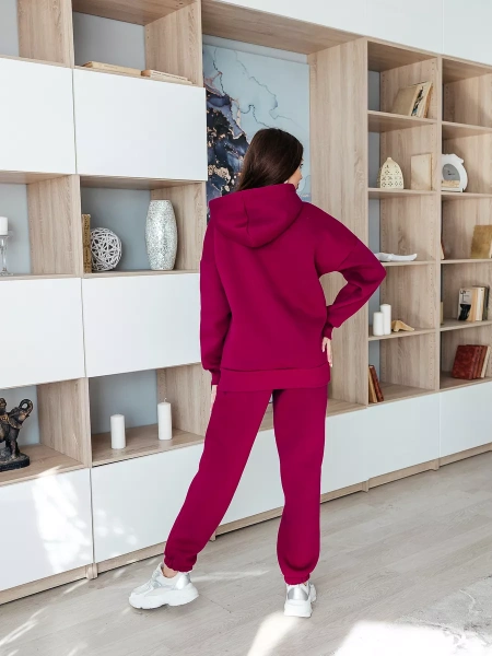 Спортивный костюм с начесом оверсайз кроя зимний