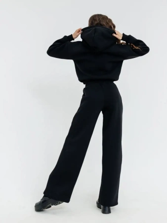 Спортивный костюм с начесом оверсайз кроя зимний