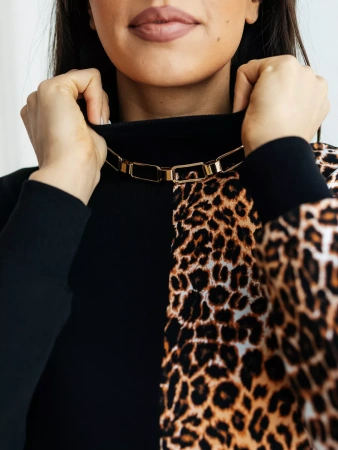 Трикотажное платье водолазка леопардовое футер теплое плф597