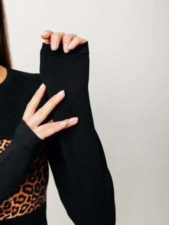 Лонгслив женский облегающий с принтом дк573