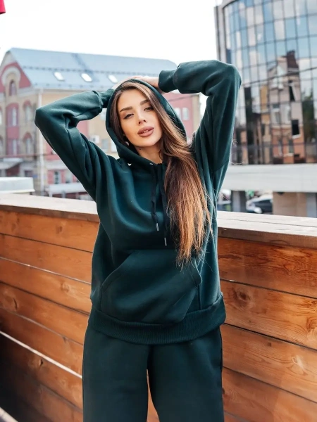 Спортивный костюм с начесом оверсайз кроя зимний