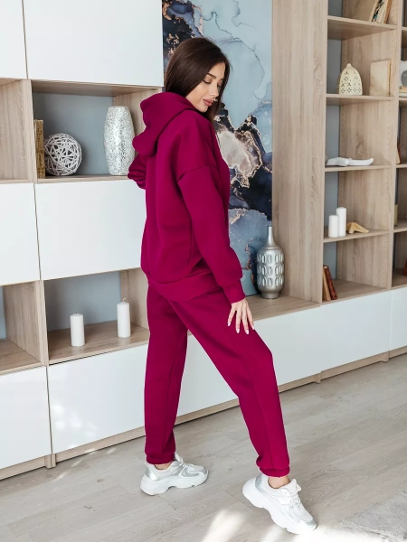 Спортивный костюм с начесом оверсайз кроя зимний