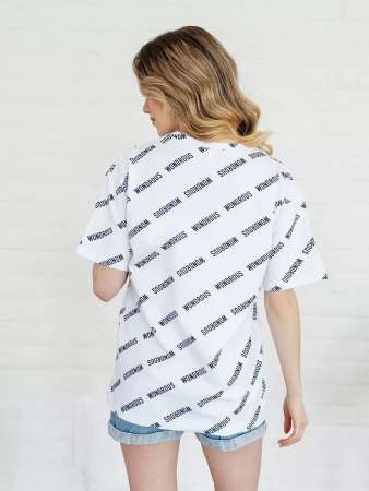 Футболка оверсайз с принтом большого размера