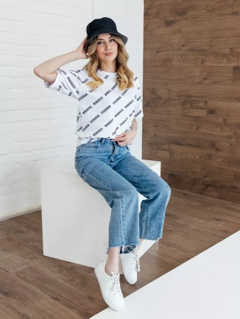 Футболка оверсайз с принтом большого размера