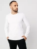 Белый лонгслив с длинным рукавом