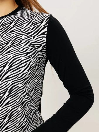 Лонгслив женский облегающий с принтом дк573